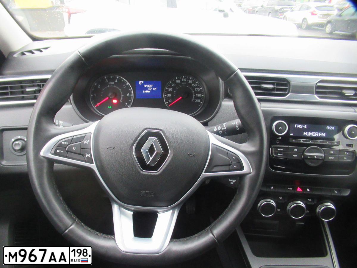Фото автомобиля RENAULT DUSTER, 2021 — госномер М967АА198. Цвет: Оранжевый