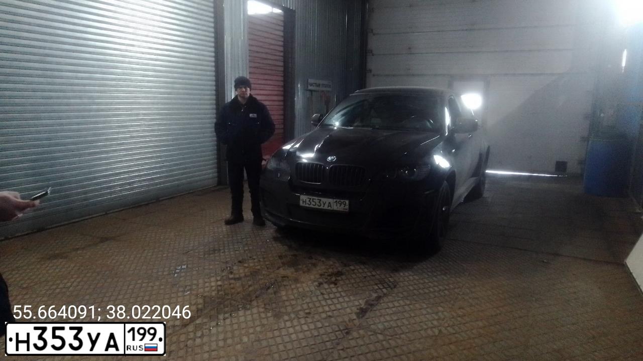 Фото автомобиля BMW X6, 2009 — госномер С393ВТ40. Цвет: ЧЕРНЫЙ
