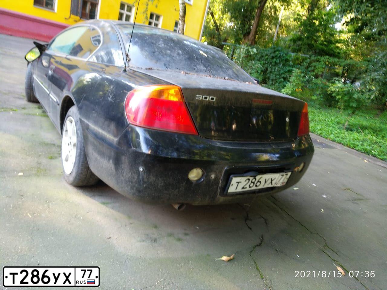 Фото автомобиля NISSAN ALMERA, 1998 — госномер Т286УХ77. Цвет: ВИШНЕВЫЙ