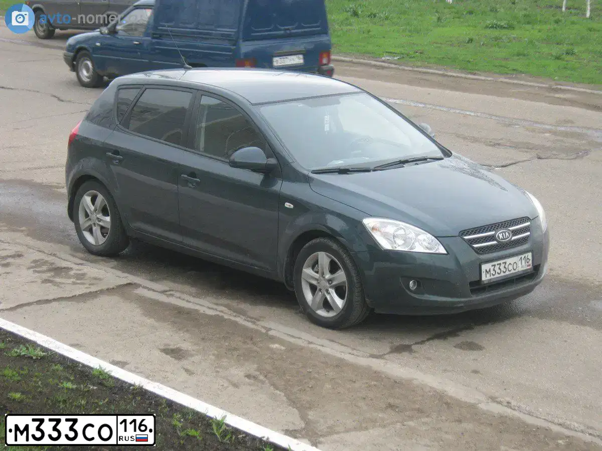 Фото автомобиля KIA CEE'D, 2009 — госномер Х528КР116. Цвет: ЗЕЛЕНЫЙ