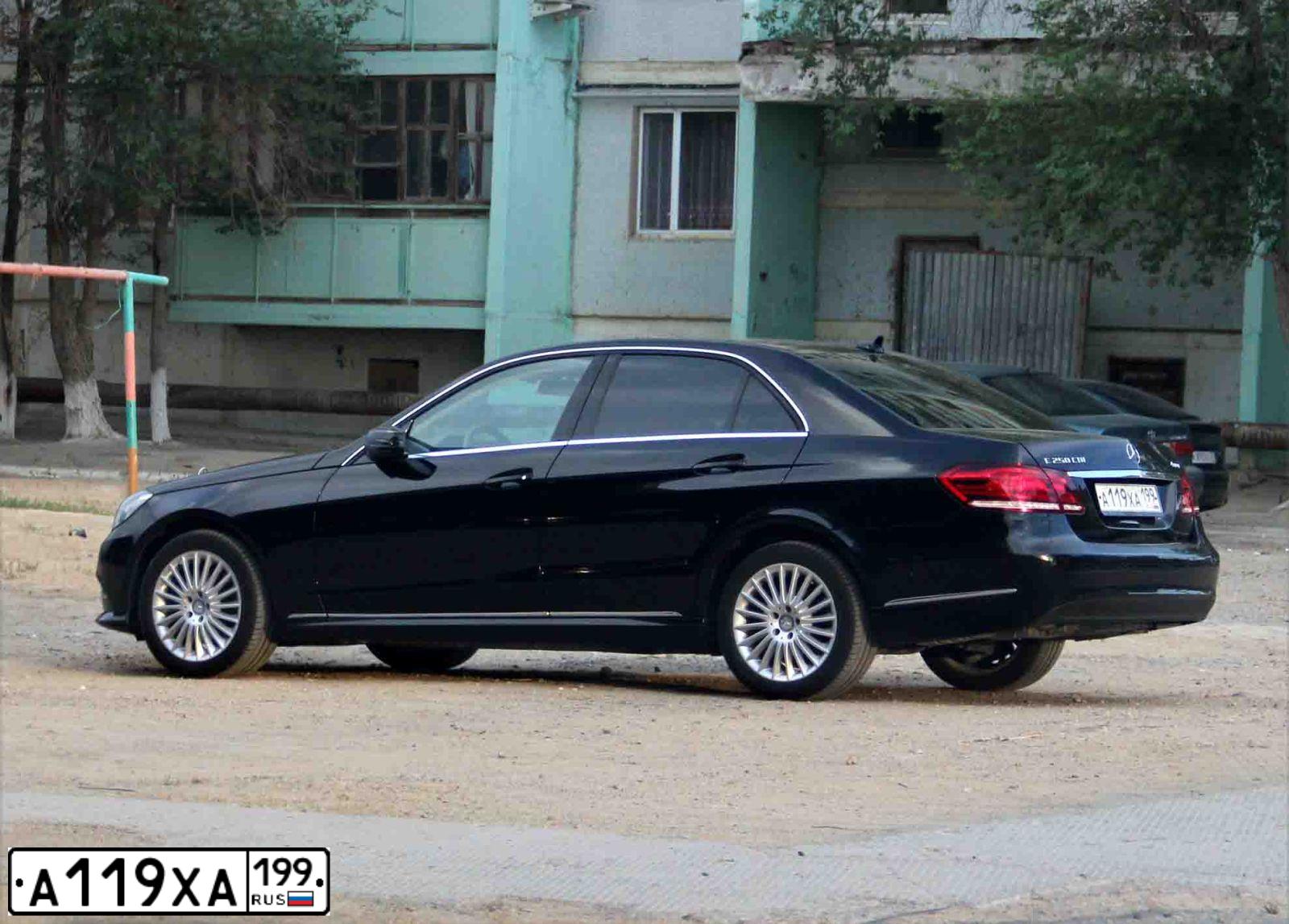Фото автомобиля MERCEDES E-KLASSE, 2014 — госномер Х334КН763. Цвет: ЧЕРНЫЙ