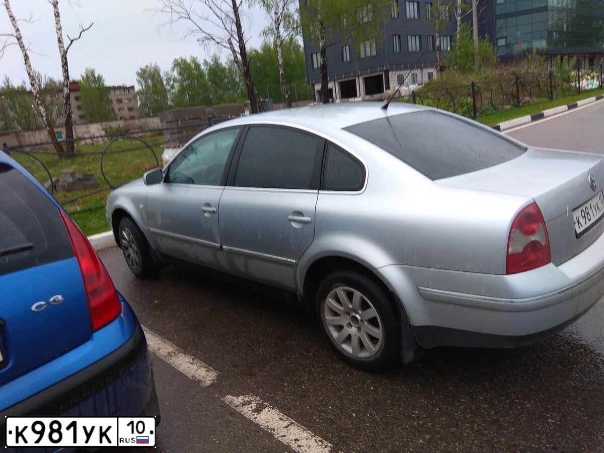Фото автомобиля VOLKSWAGEN PASSAT, 2002 — госномер М746СВ67. Цвет: Серебристый