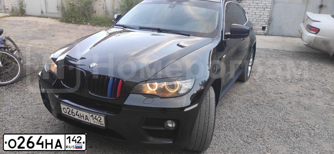 Фото автомобиля BMW X6, 2012 — госномер О264НА142. Цвет: ЧЕРНЫЙ