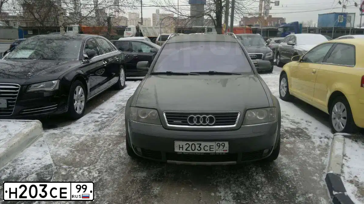 Фото автомобиля AUDI A6, 2001 — госномер Т676ОВ152. Цвет: ЗЕЛЕНЫЙ