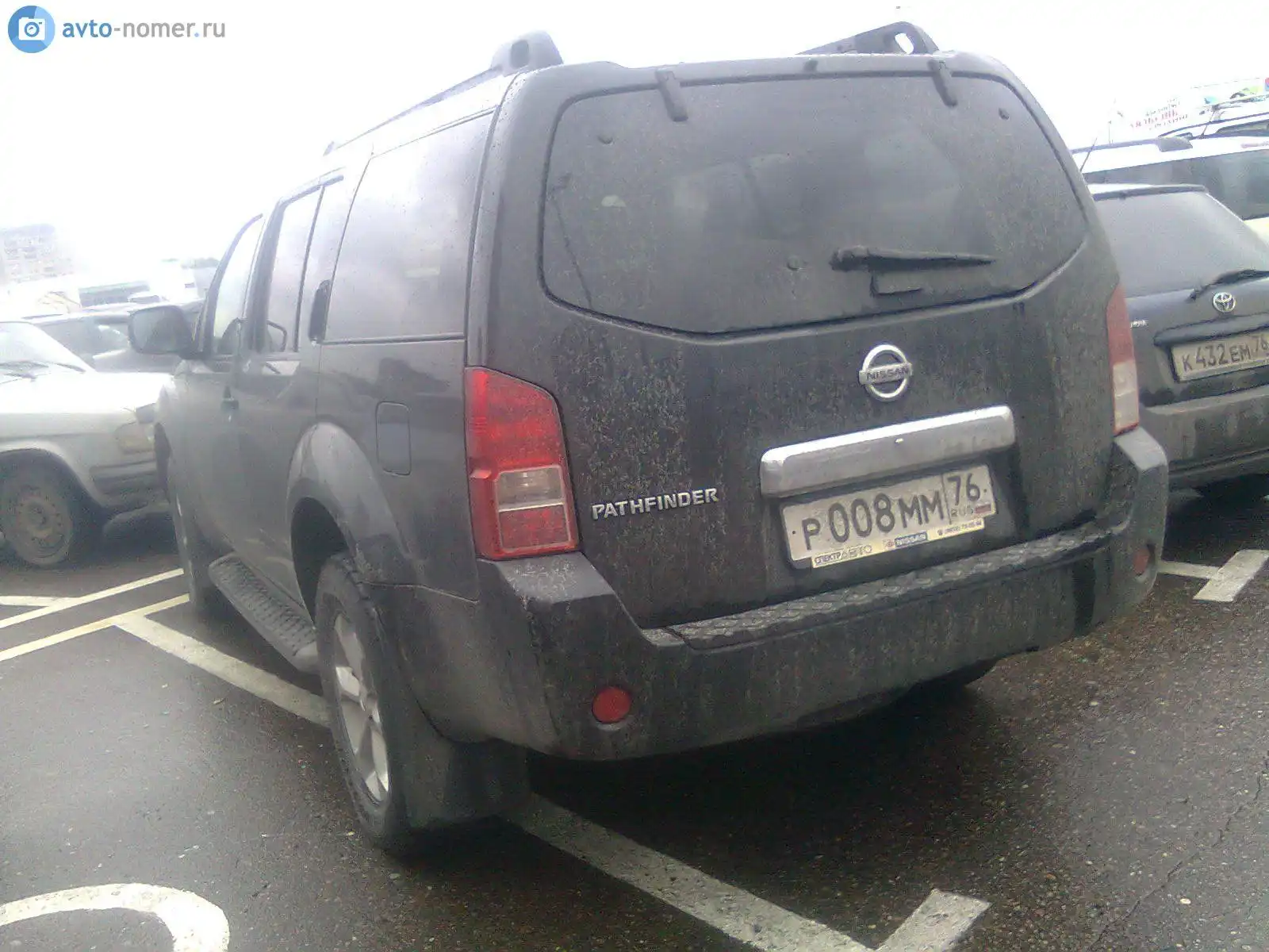 Фото автомобиля TOYOTA COROLLA, 2005 — госномер К432ЕМ76. Цвет: ТЕМНО-СИНИЙ