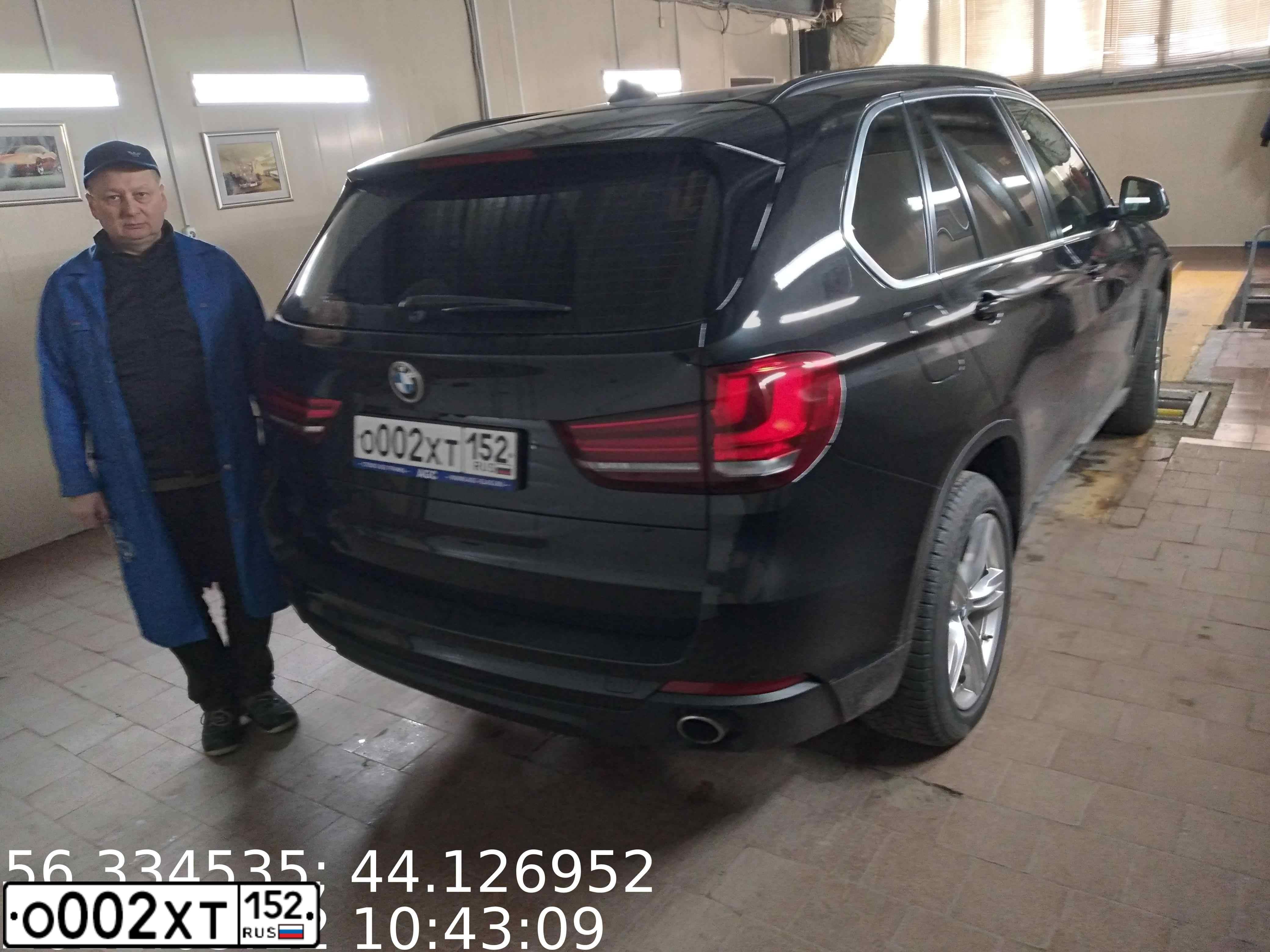 Фото автомобиля BMW X5, 2017 — госномер Т624ОН152. Цвет: ЧЕРНЫЙ