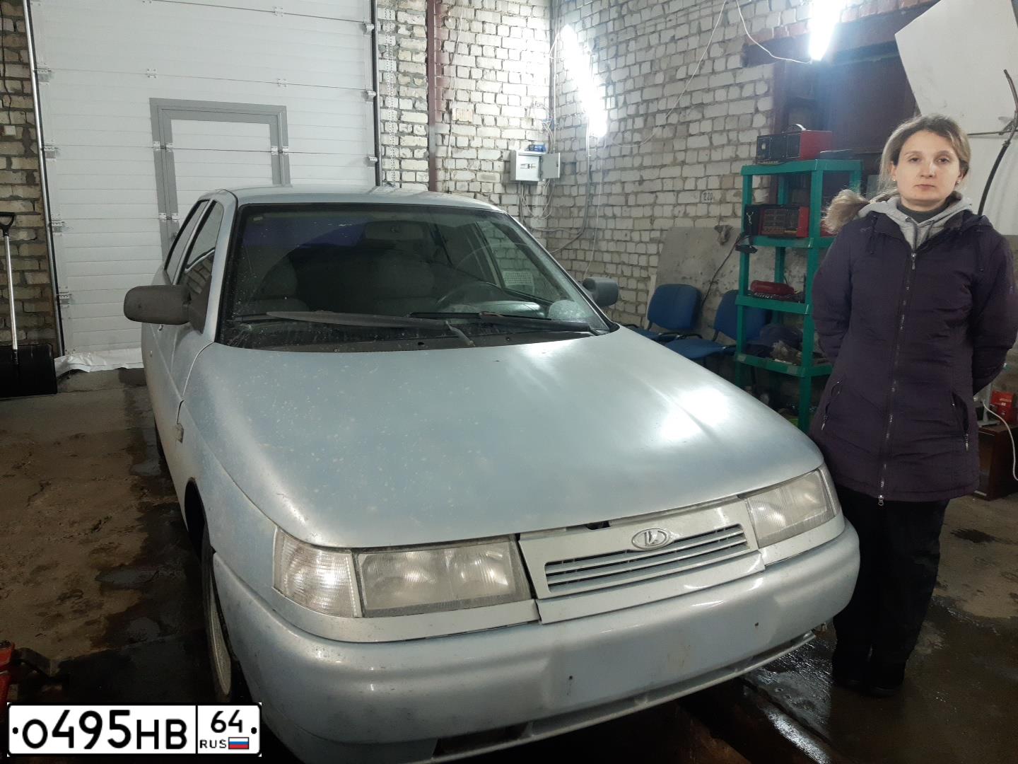 Фото автомобиля LADA 2112 LADA, 2005 — госномер М050РУ64. Цвет: СЕРЕБРИСТО ЖЕЛТЫЙ