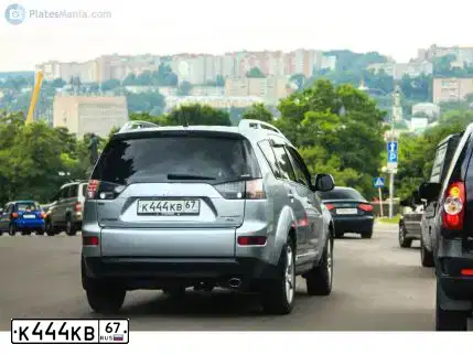 Фото автомобиля MITSUBISHI OUTLANDER, 2008 — госномер К444КВ67. Цвет: СЕРЕБРИСТЫЙ