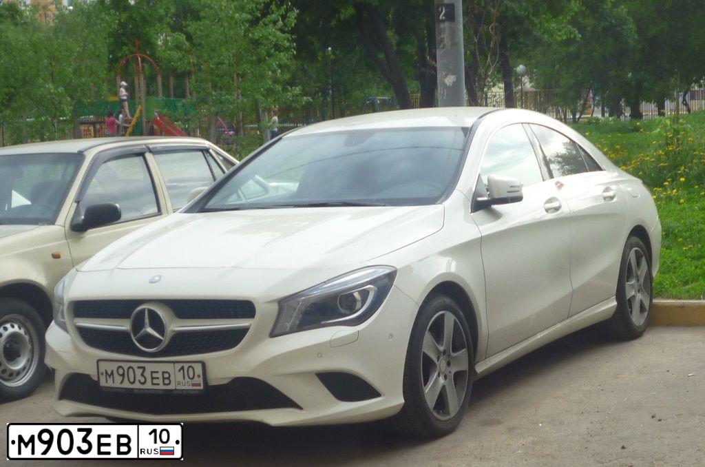 Фото автомобиля MERCEDES CLA-KLASSE, 2013 — госномер У156ХС799. Цвет: Белый
