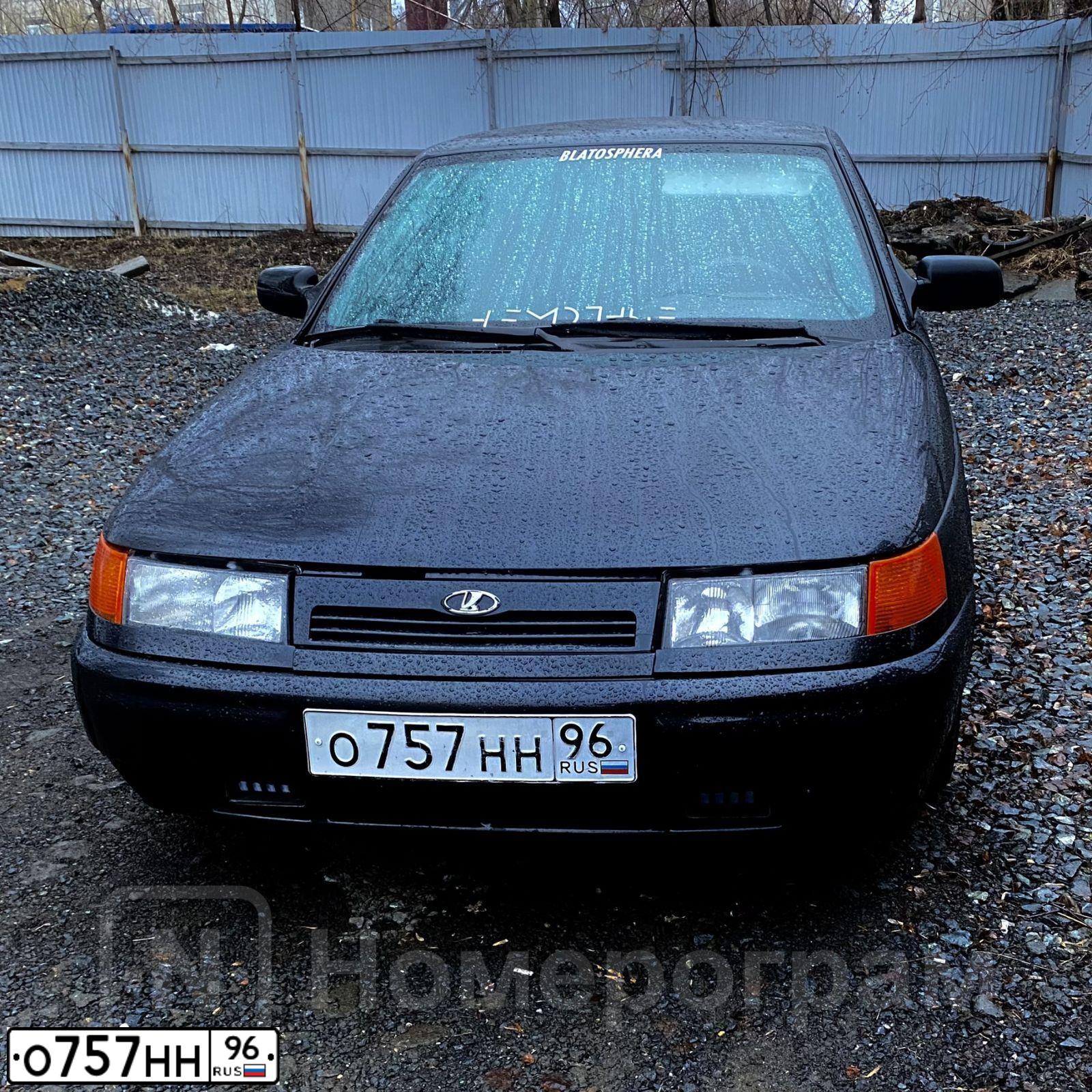 Фото автомобиля LADA 2112 LADA, 2005 — госномер О757НН96. Цвет: ЧЕРНЫЙ