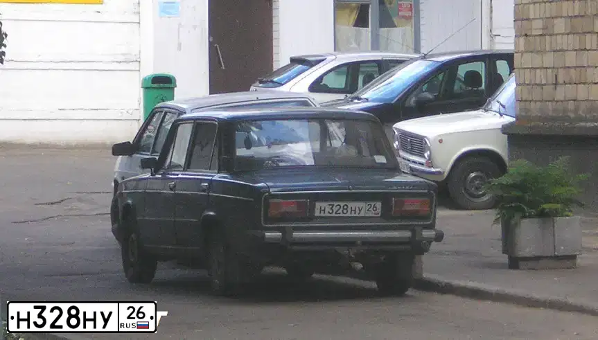 Фото автомобиля LADA 2106, 1997 — госномер М389РС116. Цвет: ТЕМНО ЗЕЛЕНЫЙ