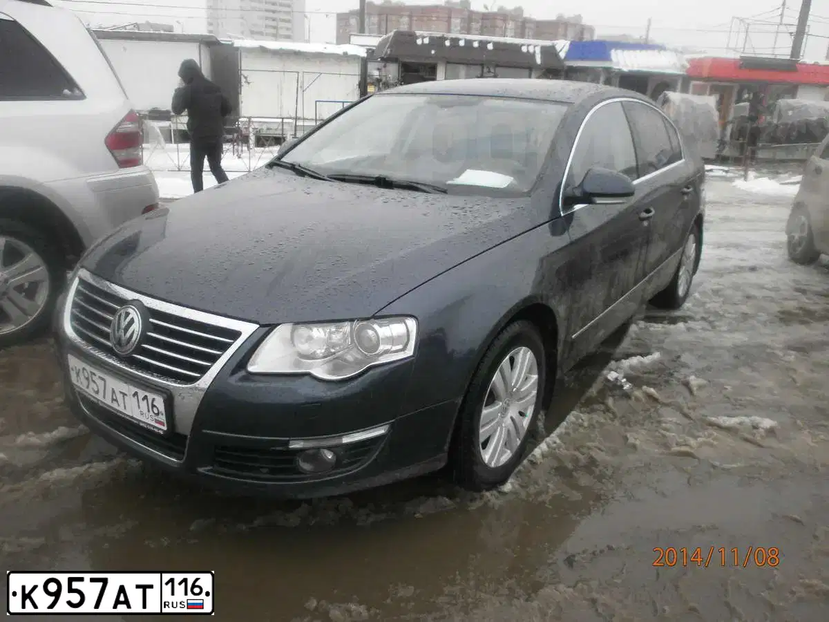 Фото автомобиля VOLKSWAGEN PASSAT, 2008 — госномер К957АТ116. Цвет: СЕРО-СИНИЙ
