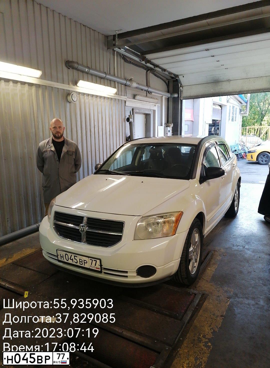 Фото автомобиля ВАЗ 1111, 1994 — госномер Н045ВР77. Цвет: БЕЛЫЙ