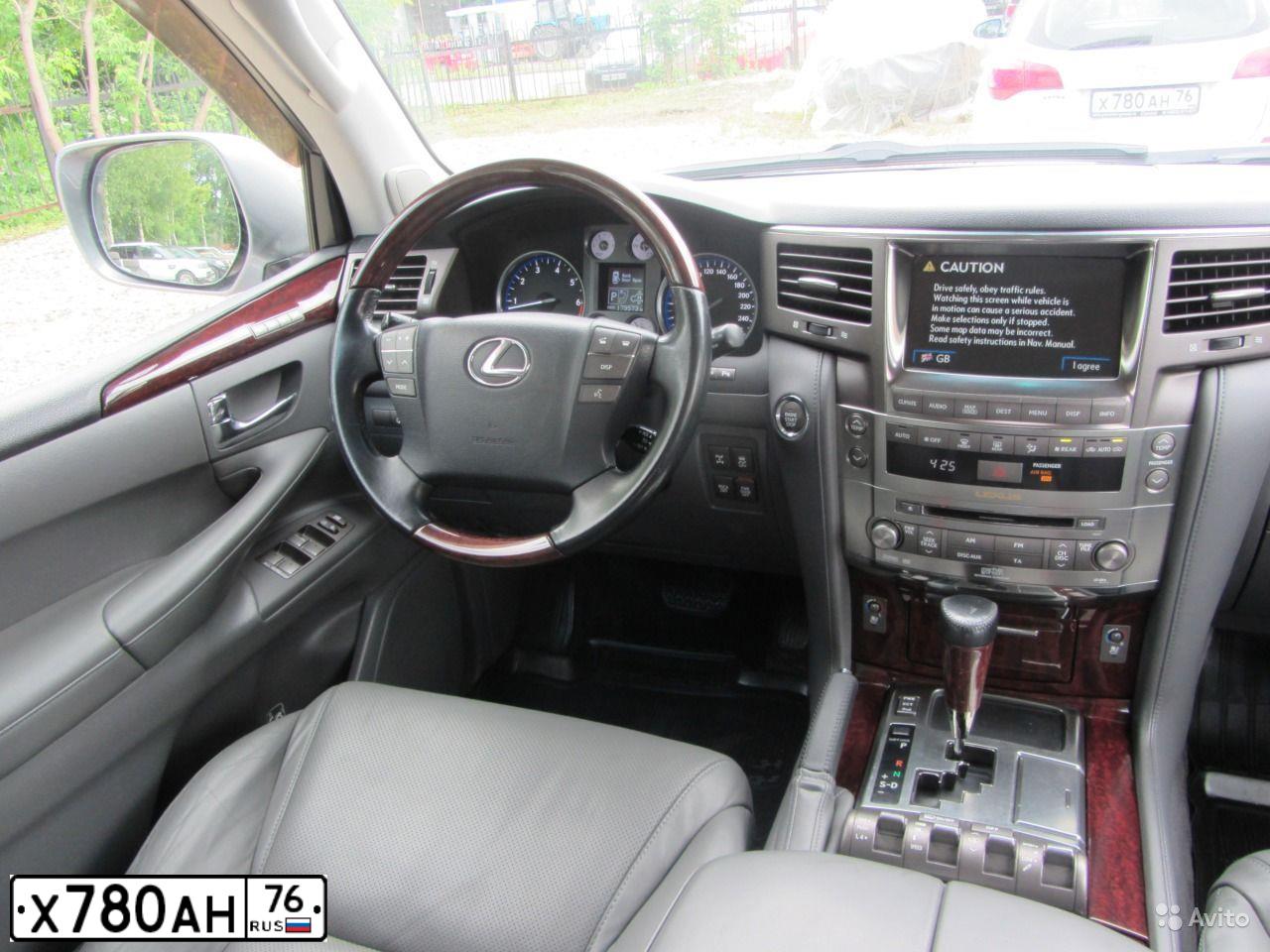 Фото автомобиля OPEL ASTRA, 2012 — госномер Т725ОО76. Цвет: Белый