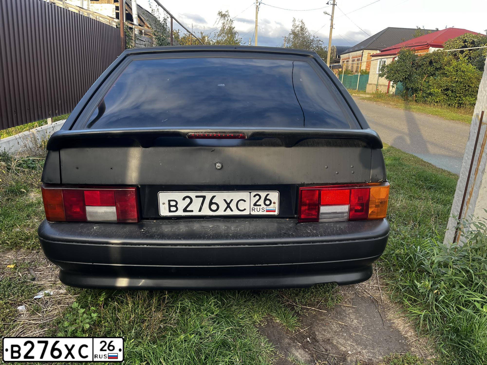 Фото автомобиля LADA 2114 SAMARA, 2007 — госномер В276ХС26. Цвет: ГРАФИТОВЫЙ МЕТАЛЛИК