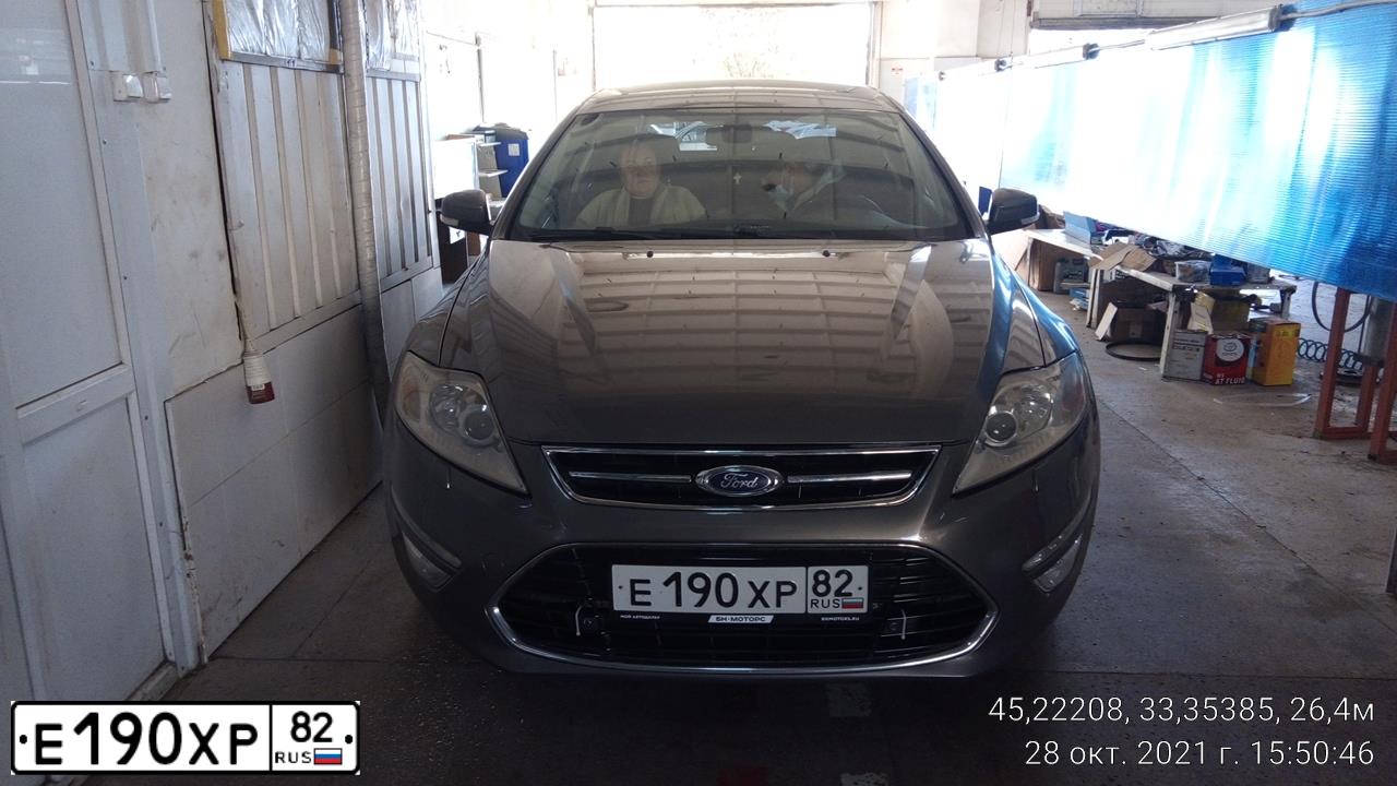 Фото автомобиля FORD MONDEO, 2012 — госномер Е190ХР82. Цвет: СЕРО-КОРИЧНЕВЫЙ