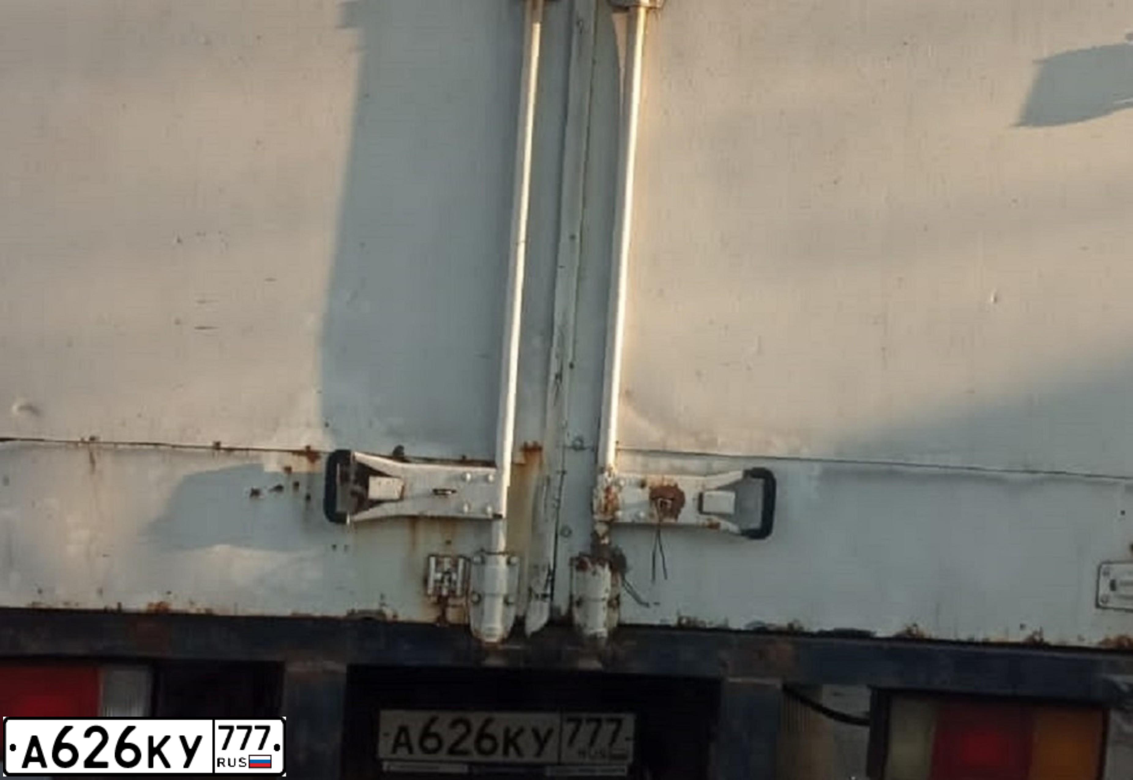 Фото автомобиля HYUNDAI HD MEGA TRUCK, 2014 — госномер А626КУ777. Цвет: Белый