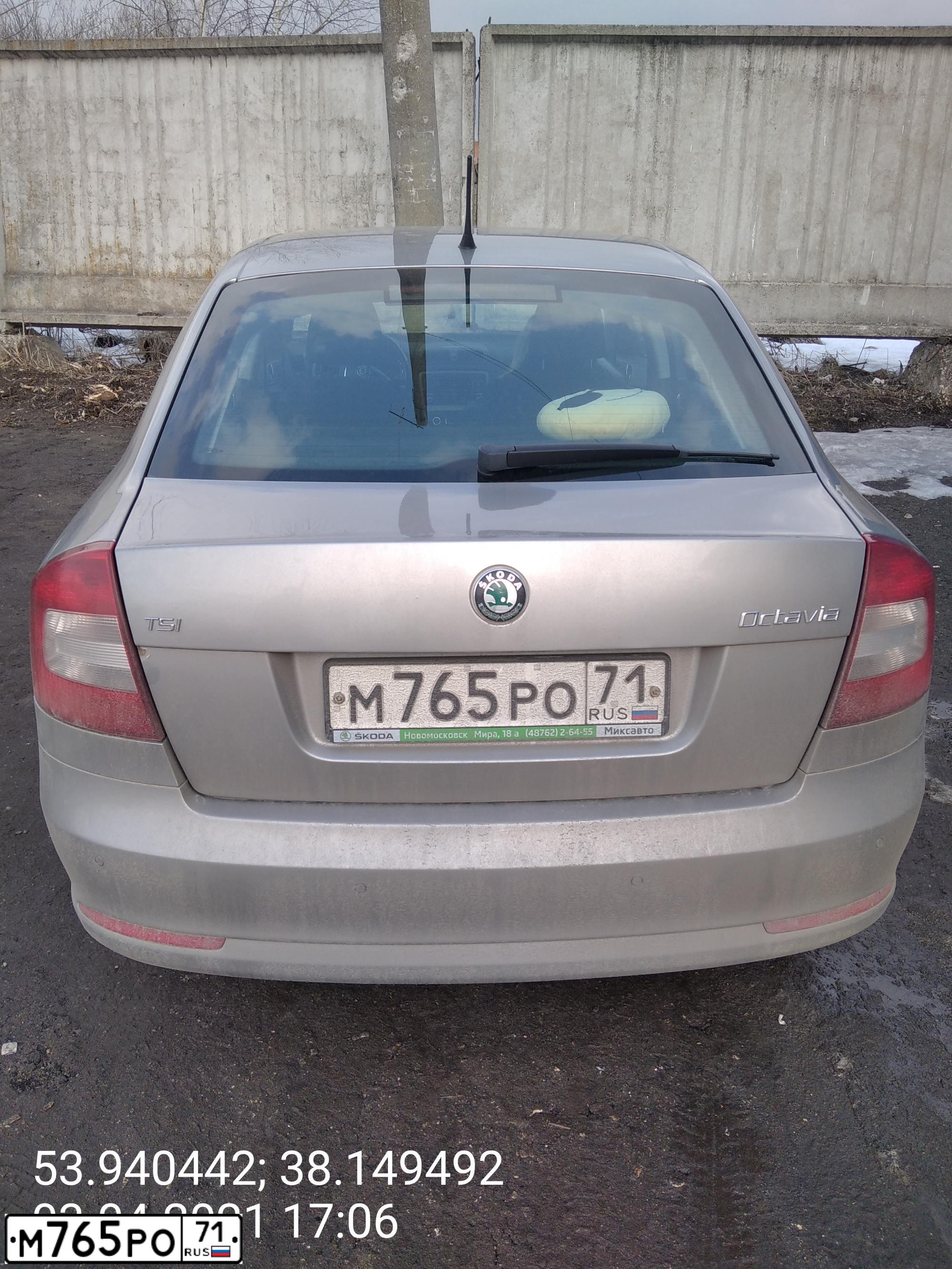 Фото автомобиля SKODA OCTAVIA, 2011 — госномер Х883ВЕ71. Цвет: СЕРЫЙ