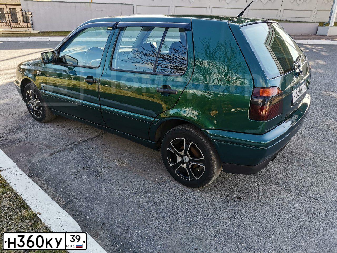 Фото автомобиля VOLKSWAGEN GOLF, 1997 — госномер С612СК39