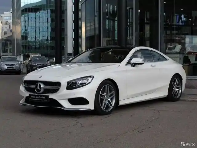 Фото автомобиля MERCEDES-BENZ S500, 2015 — госномер Р937СС797. Цвет: Белый