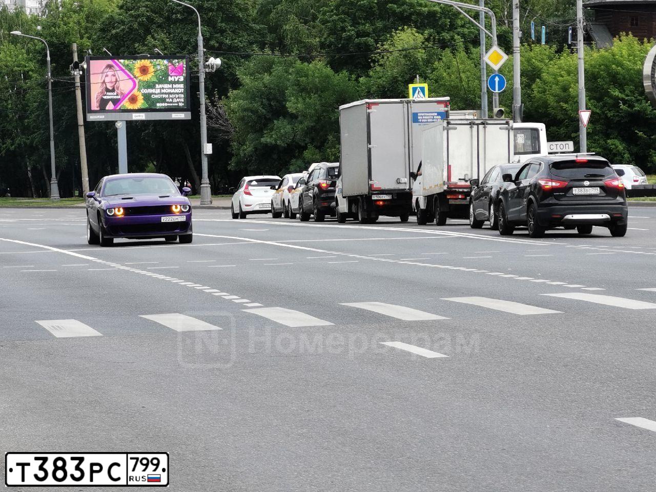 Фото автомобиля MERCEDES E-KLASSE, 2014 — госномер А764ЕМ790. Цвет: СЕРЫЙ