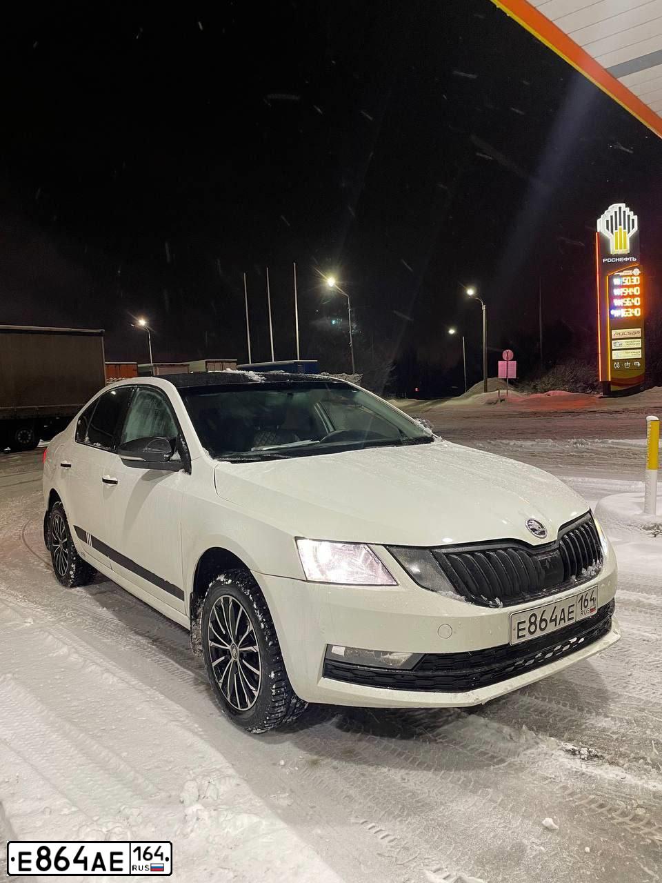 Фото автомобиля SKODA OCTAVIA, 2017 — госномер Е864АЕ164