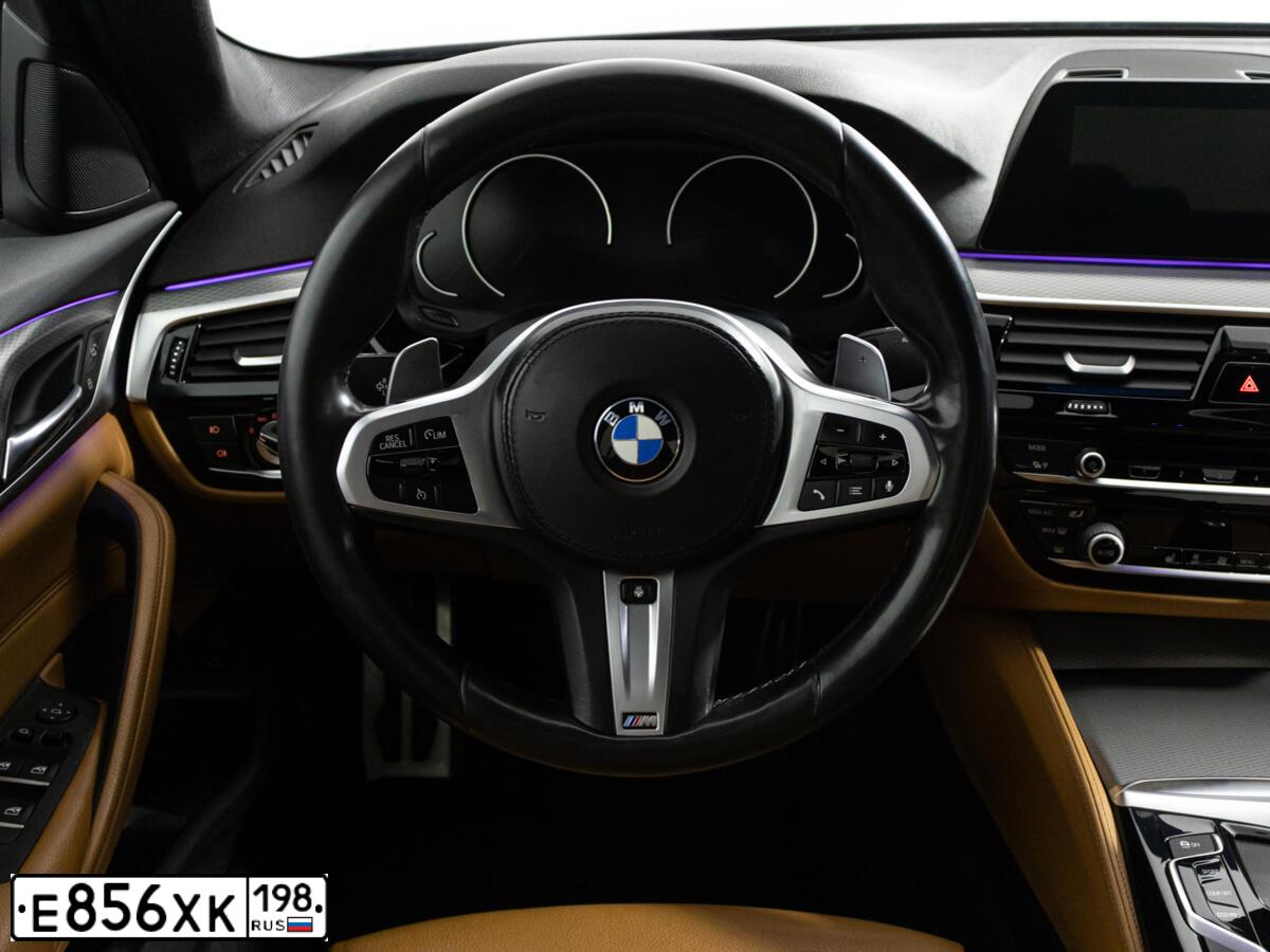 Фото автомобиля BMW SERIE 5, 2020 — госномер У654УВ62. Цвет: ЧЕРНЫЙ