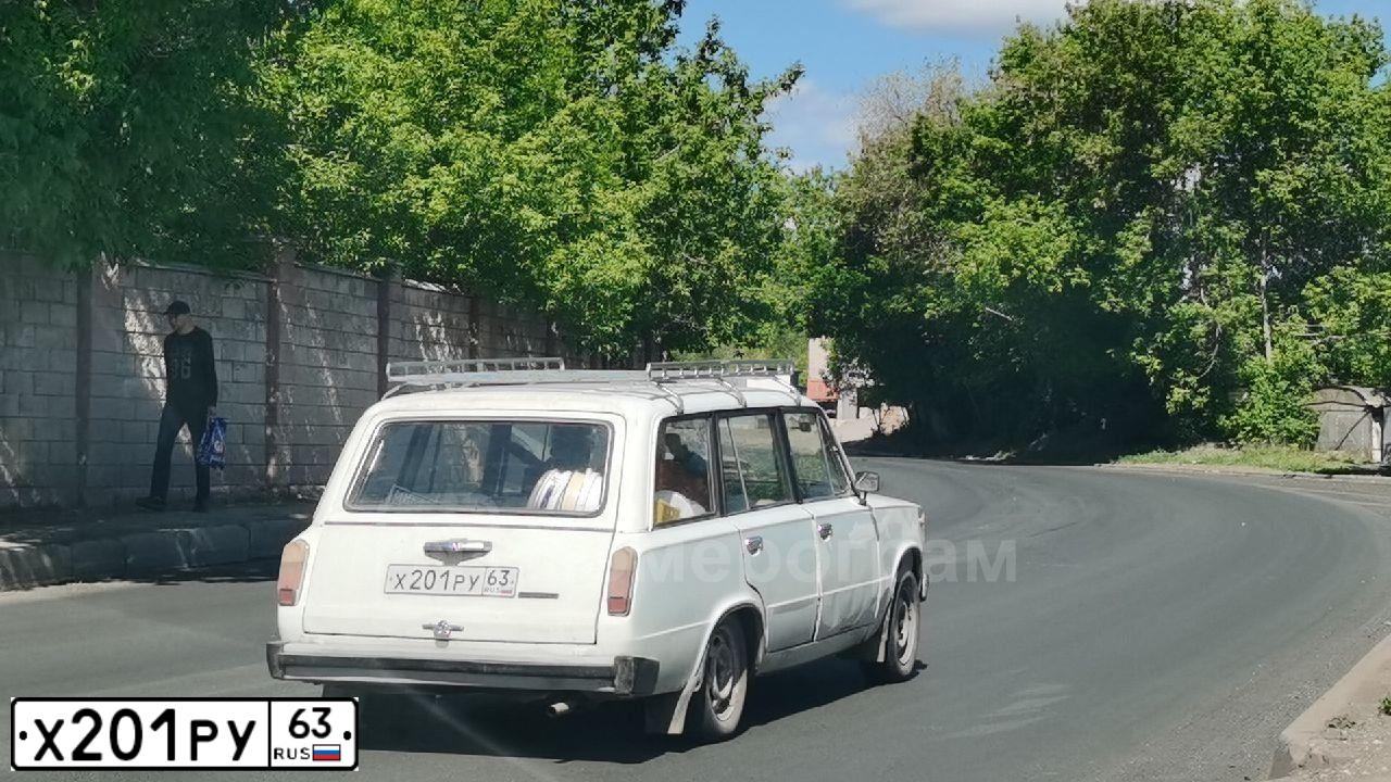 Фото автомобиля LADA 2131 NIVA, 2004 — госномер Х201РУ63