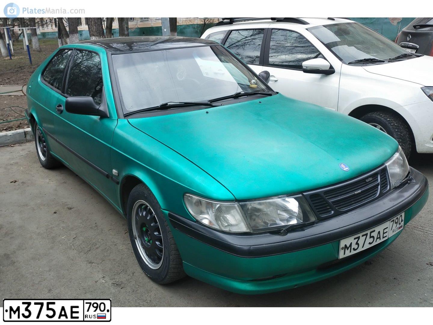 Фото автомобиля SAAB 900, 1995 — госномер М375АЕ790. Цвет: ЗЕЛЕНЫЙ ТЕМНЫЙ