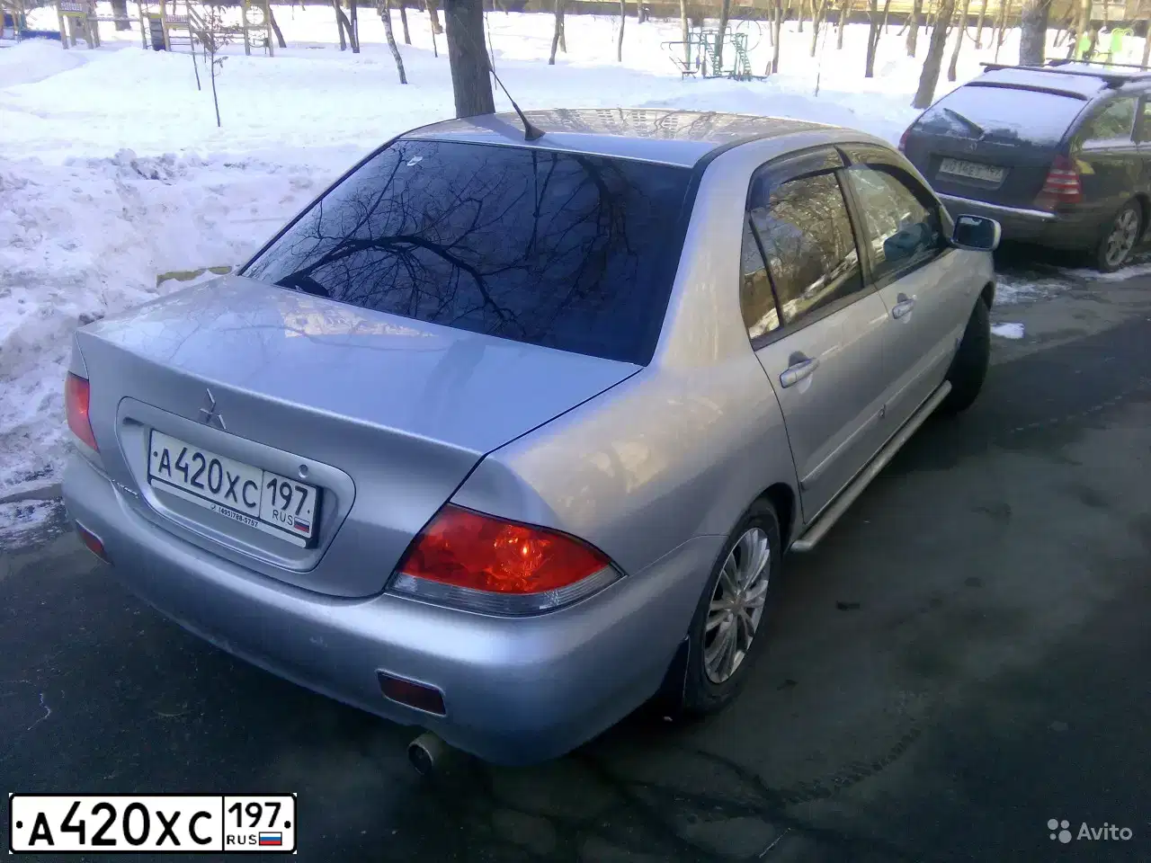 Фото автомобиля MITSUBISHI LANCER, 2006 — госномер А463УК92. Цвет: СЕРЕБРИСТЫЙ