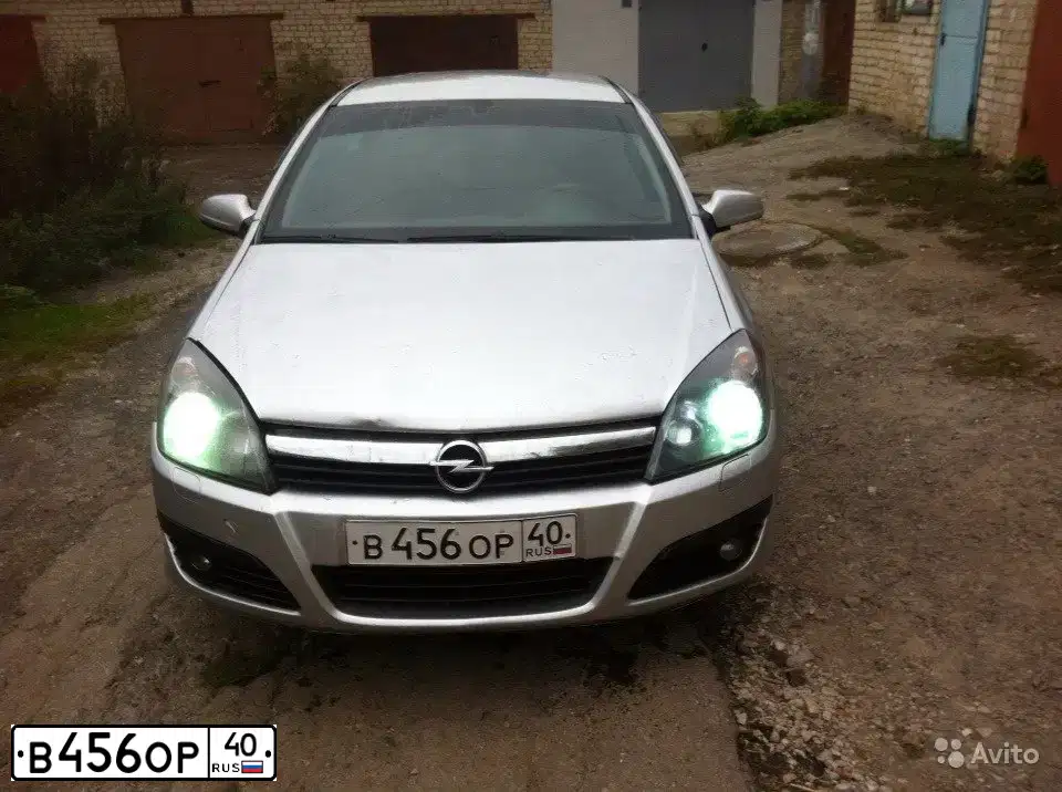 Фото автомобиля LADA 2105, 2004 — госномер В456ОР40. Цвет: Серо-Синий