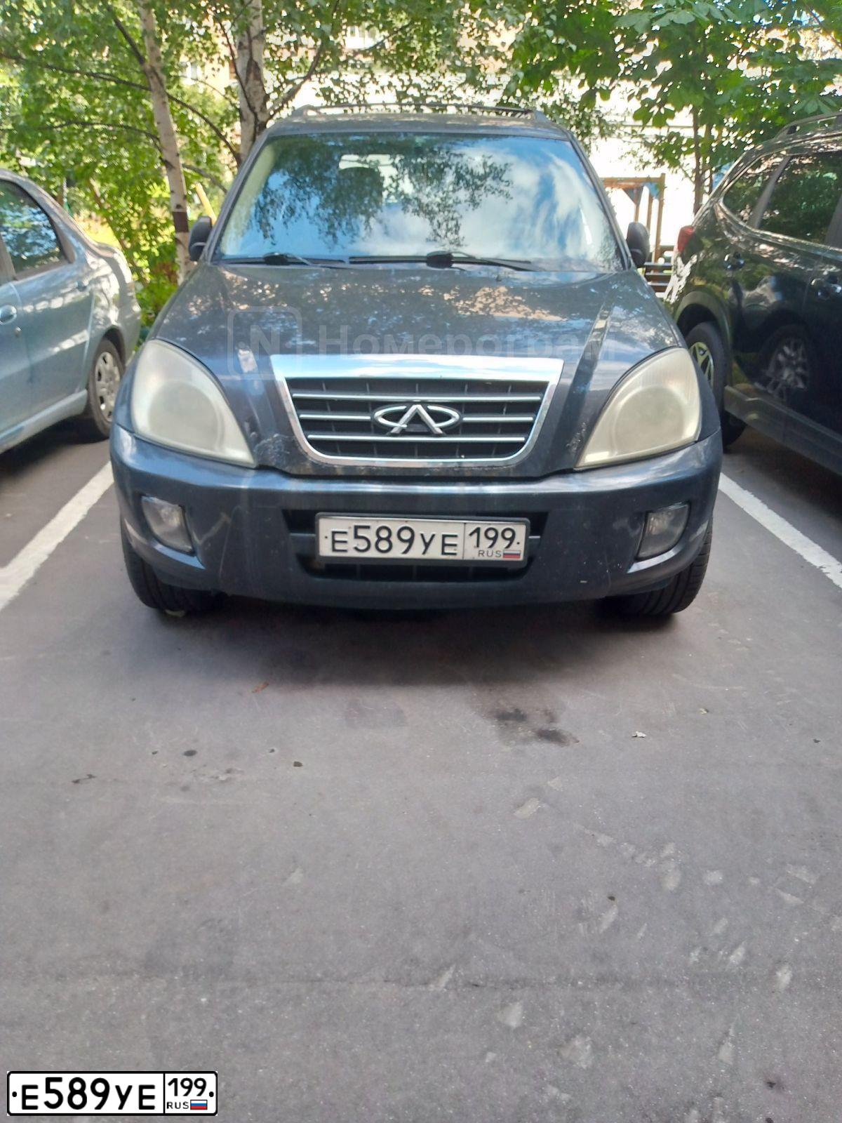 Фото автомобиля CHERY TIGGO, 2009 — госномер Е589УЕ199. Цвет: ЧЕРНЫЙ