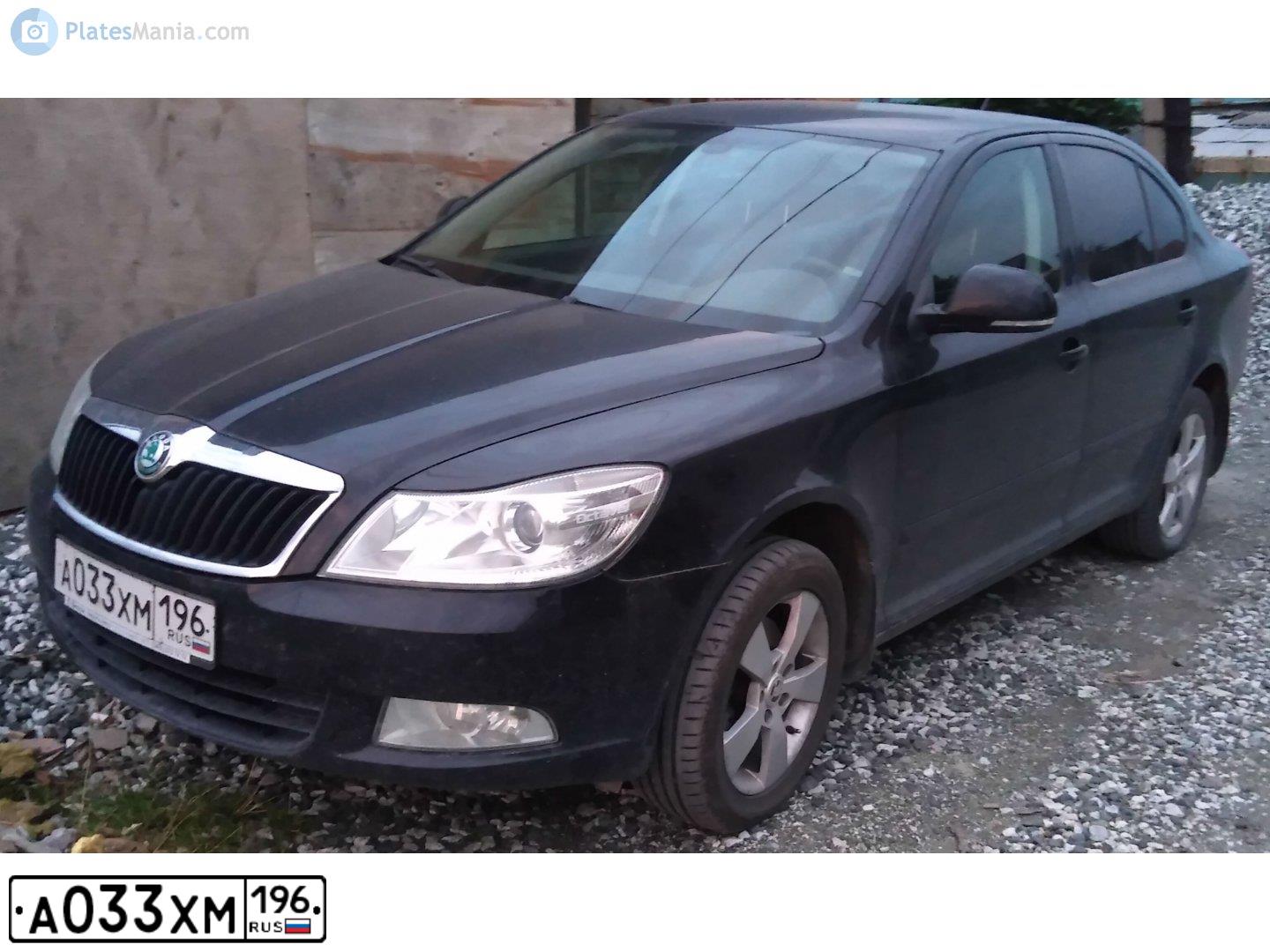 Фото автомобиля SKODA OCTAVIA, 2013 — госномер А033ХМ196. Цвет: ЧЕРНЫЙ