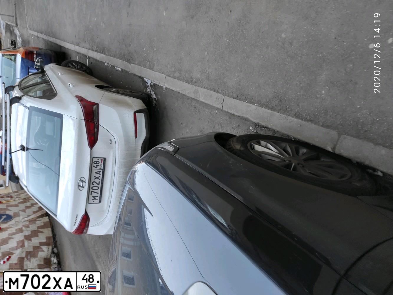Фото автомобиля HYUNDAI SOLARIS, 2017 — госномер М702ХА48. Цвет: БЕЛЫЙ