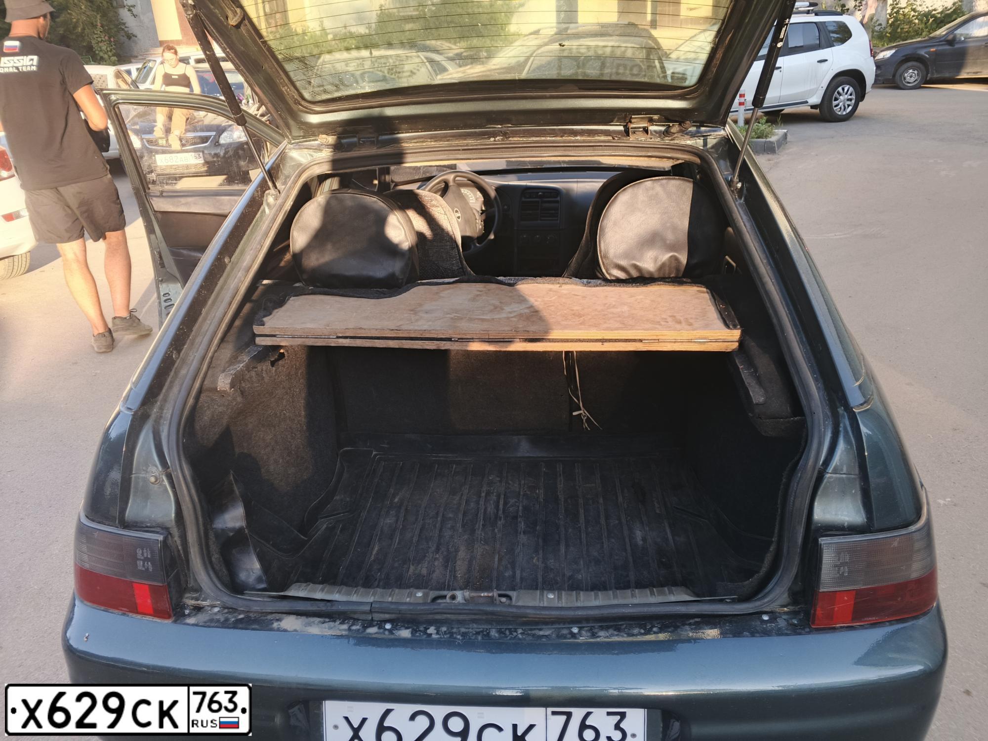 Фото автомобиля LADA 2112, 2006 — госномер Х629СК763. Цвет: СЕРО-СИНЕ ЗЕЛЕНЫЙ