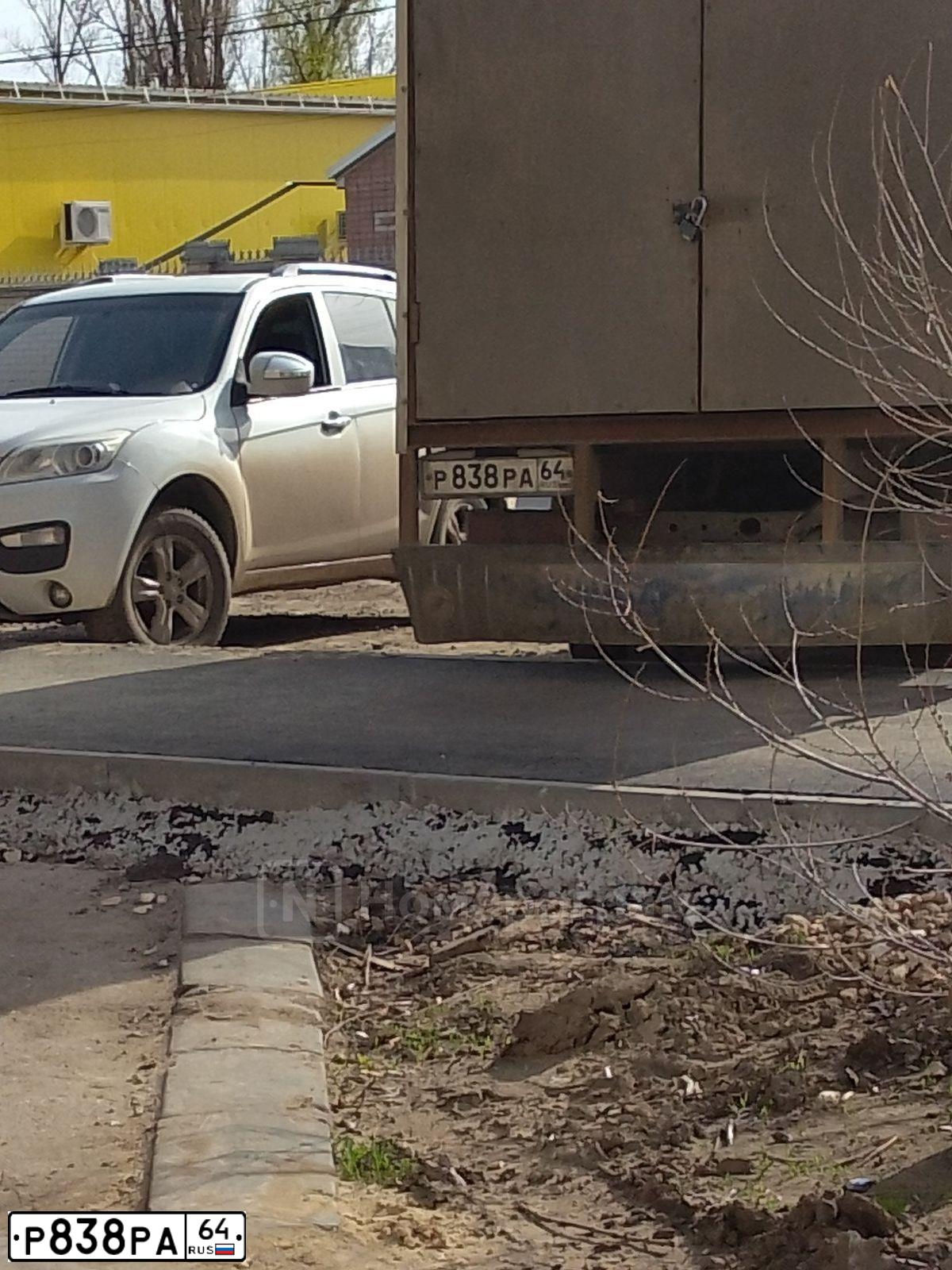 Фото автомобиля GAZ 3302 EL, 2005 — госномер М563ВЕ64. Цвет: БЕЛЫЙ