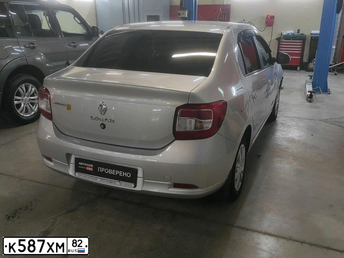 Фото автомобиля RENAULT LOGAN, 2014 — госномер Н538РТ198