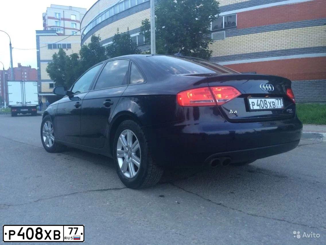 Фото автомобиля AUDI A4, 2011 — госномер О820УР716. Цвет: синий