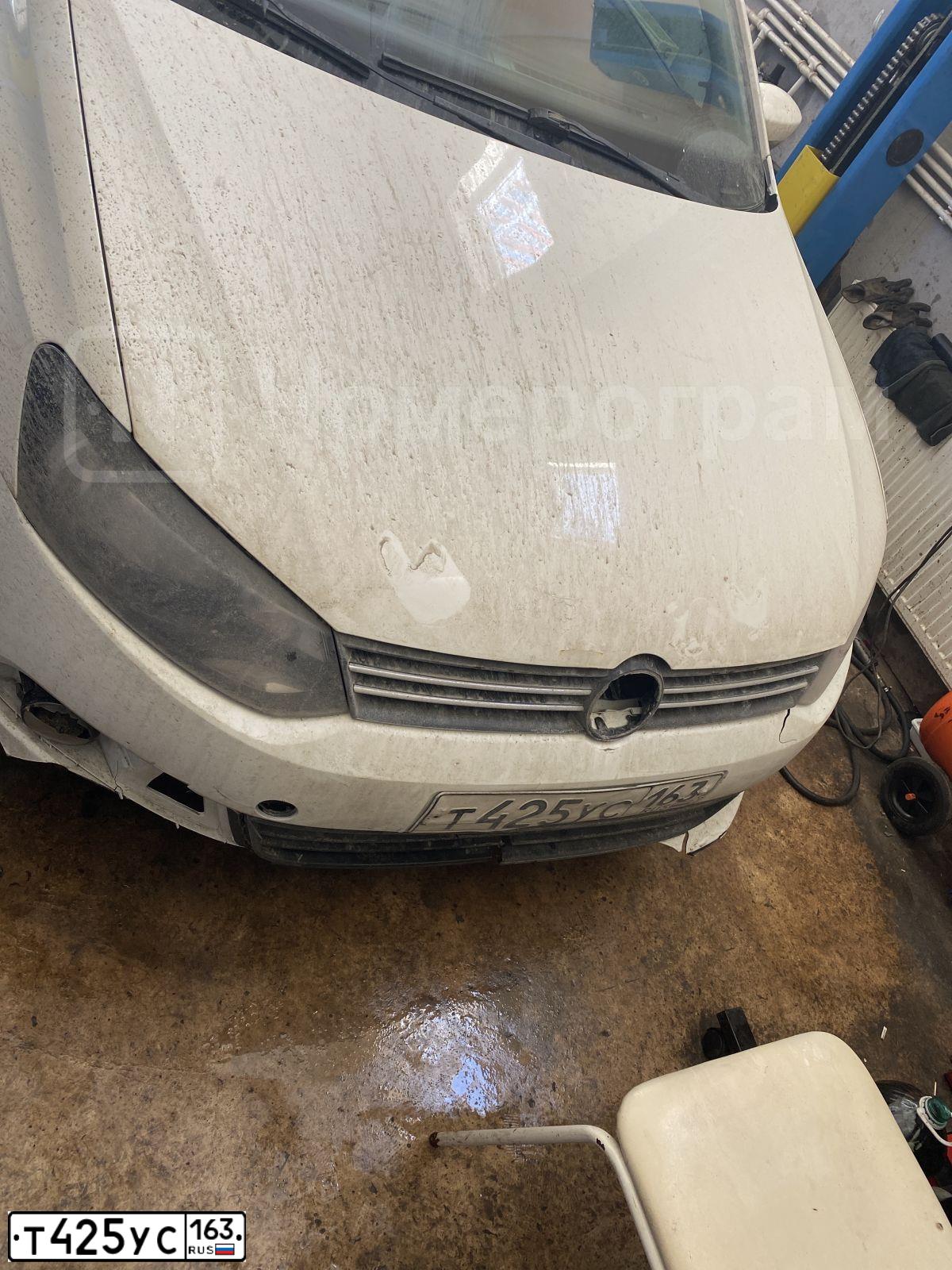 Фото автомобиля VOLKSWAGEN POLO, 2013 — госномер К249ЕК763. Цвет: Белый