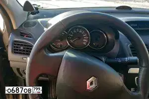 Фото автомобиля RENAULT FLUENCE, 2010 — госномер У088КМ790. Цвет: БЕЖЕВЫЙ