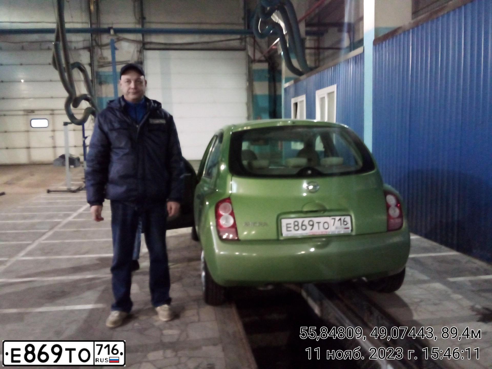 Фото автомобиля NISSAN MICRA, 2004 — госномер Е869ТО716. Цвет: ЗЕЛЕНЫЙ