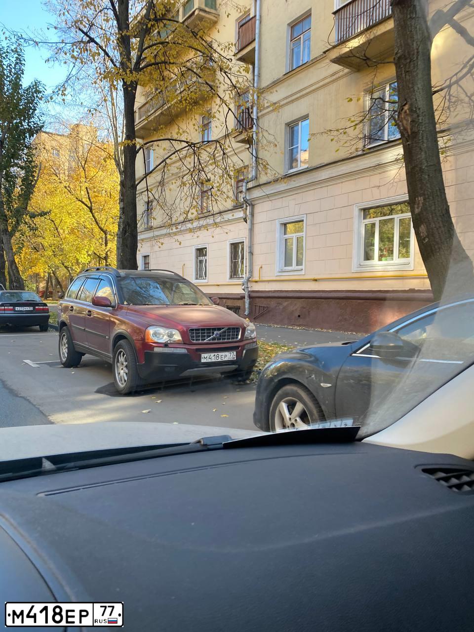 Фото автомобиля ЗАЗ 1102, 1994 — госномер М418ЕР77. Цвет: СЕРЫЙ ТЕМНЫЙ