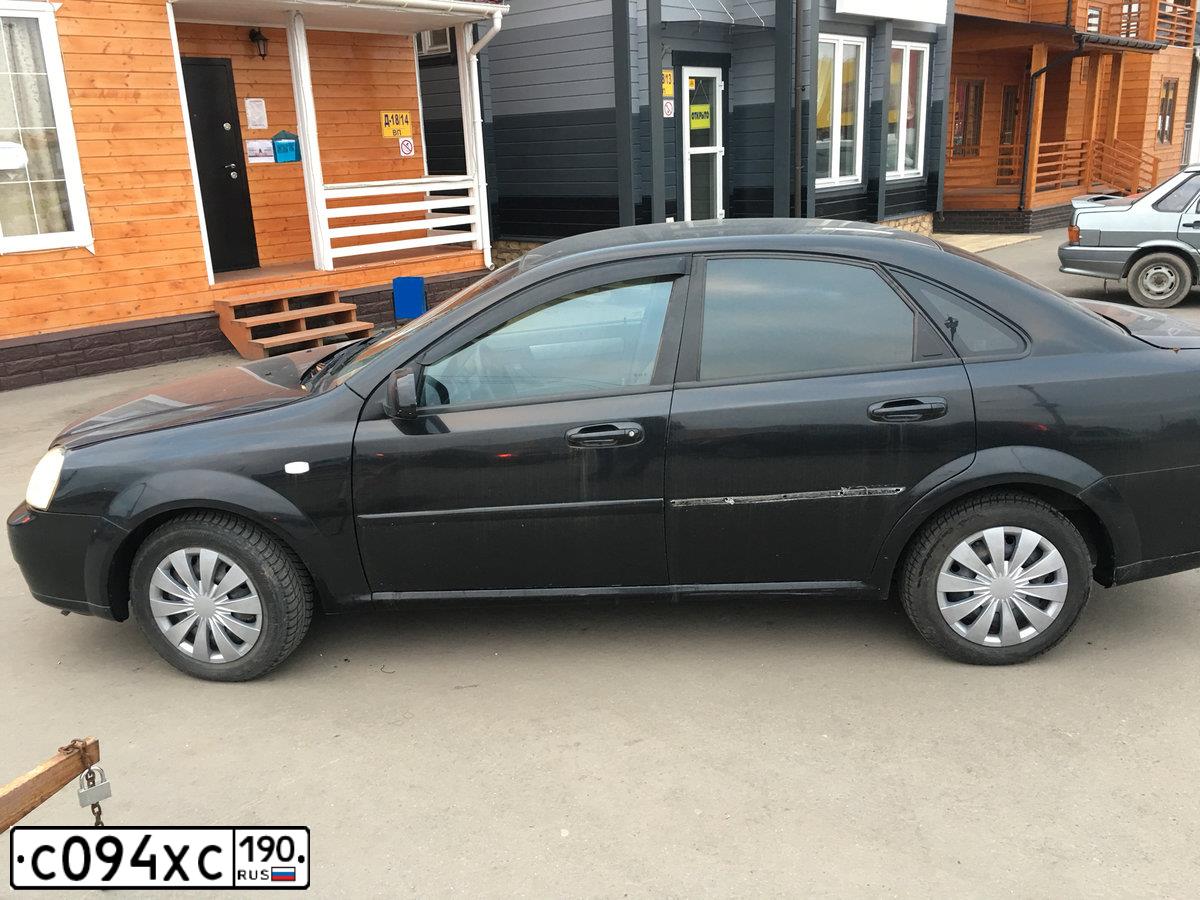 Фото автомобиля CHEVROLET T LACETTI, 2010 — госномер С094ХС190. Цвет: ЧЕРНЫЙ