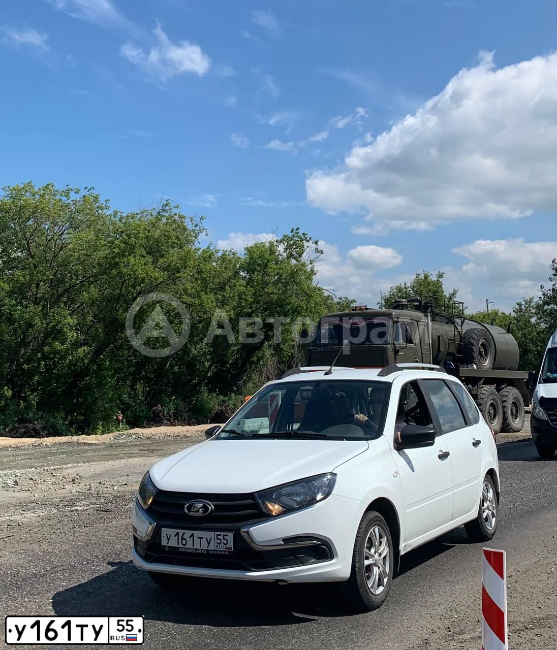 Фото автомобиля LADA 2194 KALINA, 2018 — госномер У161ТУ55. Цвет: Белый