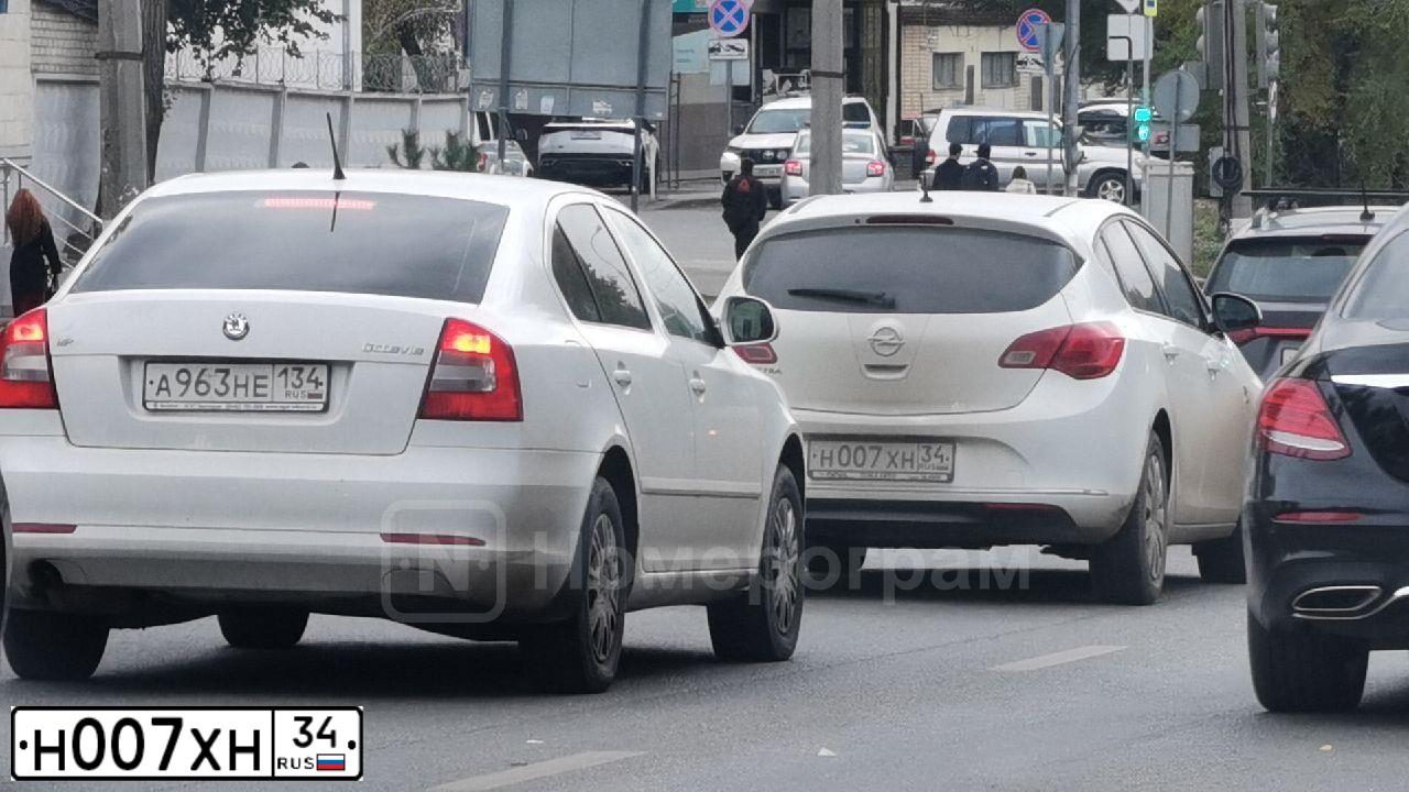Фото автомобиля LADA 2114, 2012 — госномер А337ВВ172