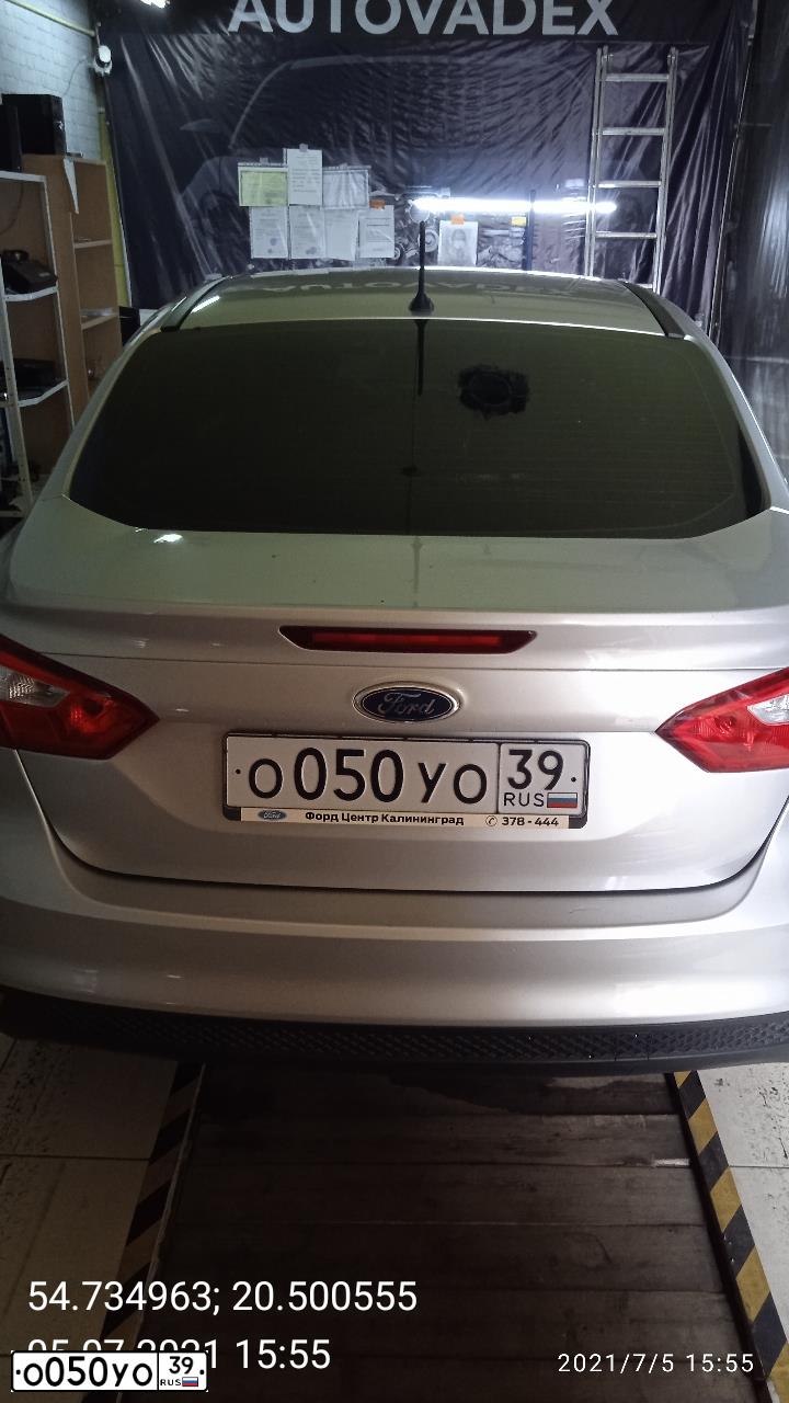Фото автомобиля FORD D FOCUS, 2010 — госномер Р331АВ39