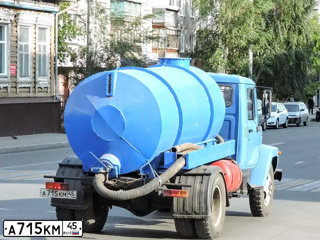 Фото автомобиля GAZ Z 3307, 1991 — госномер А715КМ45. Цвет: ГОЛУБОЙ