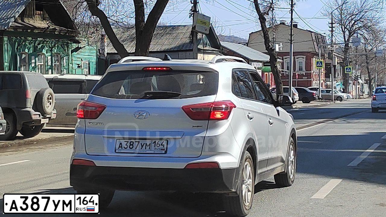 Фото автомобиля HYUNDAI CRETA, 2018 — госномер А387УМ164. Цвет: Серебристый