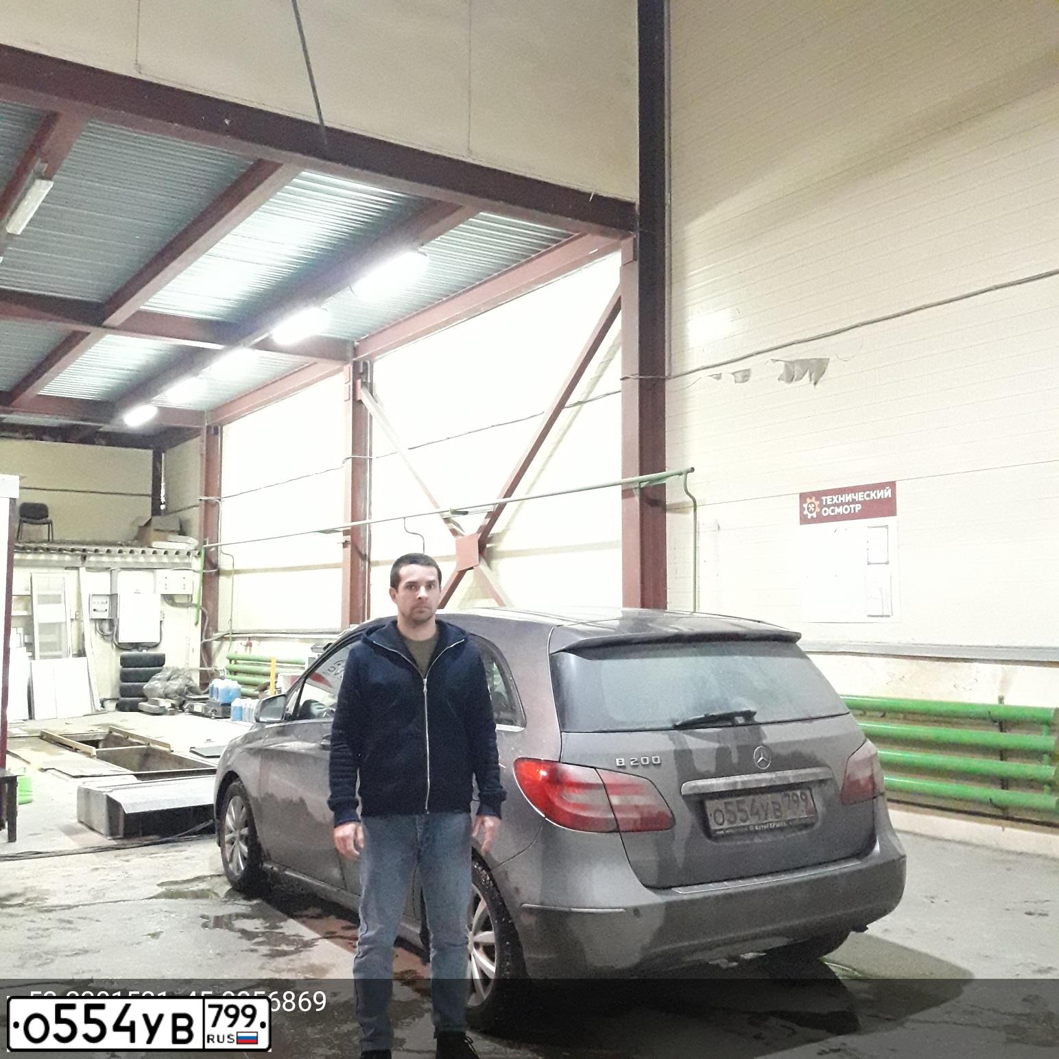 Фото автомобиля MERCEDES-BENZ B 200, 2012 — госномер У385АЕ58. Цвет: Серый