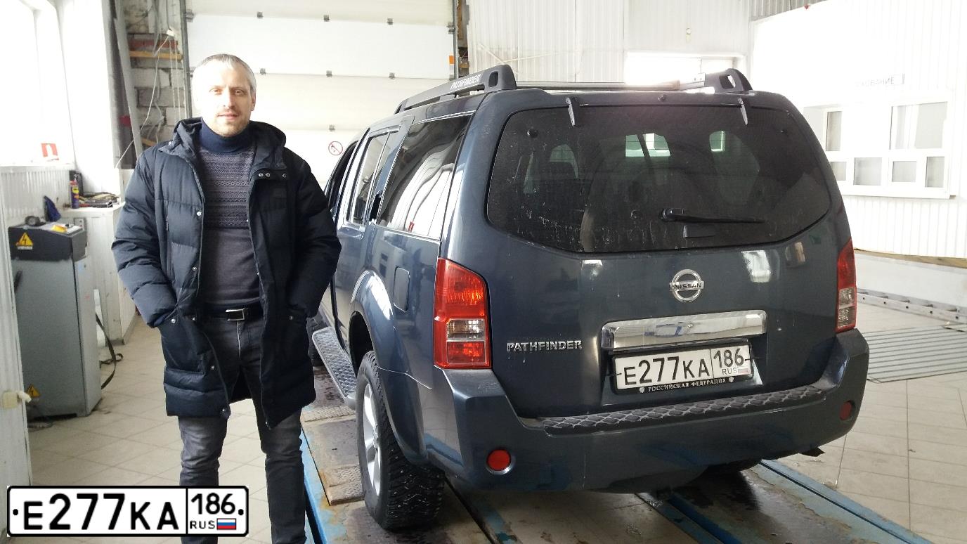 Фото автомобиля NISSAN PATHFINDER, 2008 — госномер О962ВХ774. Цвет: СЕРО ГОЛУБОЙ